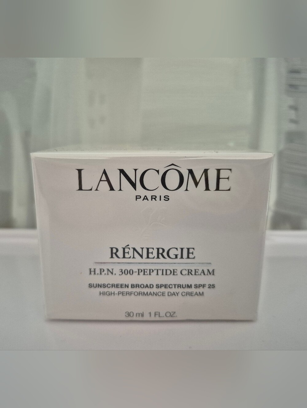 Lancôme Rénergie H.P.N. 300-Peptide Cream - White